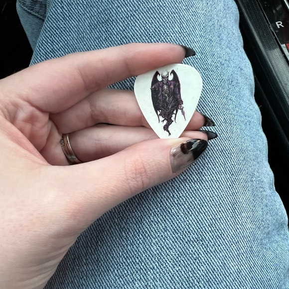 A7x Johnny Christ Guitar Pick and XFest VIP Festival Tee Huntington WV - Picture 12 of 12